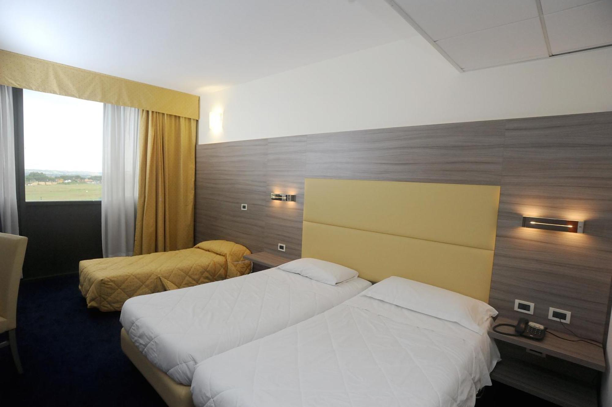 Palace Inn Rome Fiano فيانو رومانو الغرفة الصورة