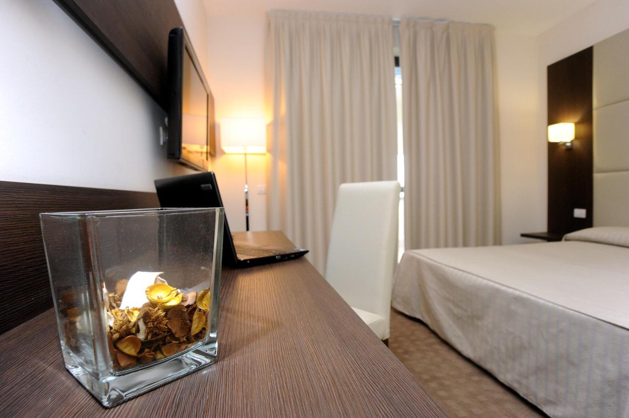 Palace Inn Rome Fiano فيانو رومانو الغرفة الصورة